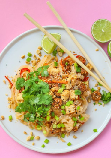 Roślinne Kiełbaski węgierskie - 180g - produkt 2