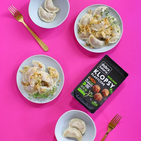 Pierogi z kaszą gryczaną i klopsami jak zrobić