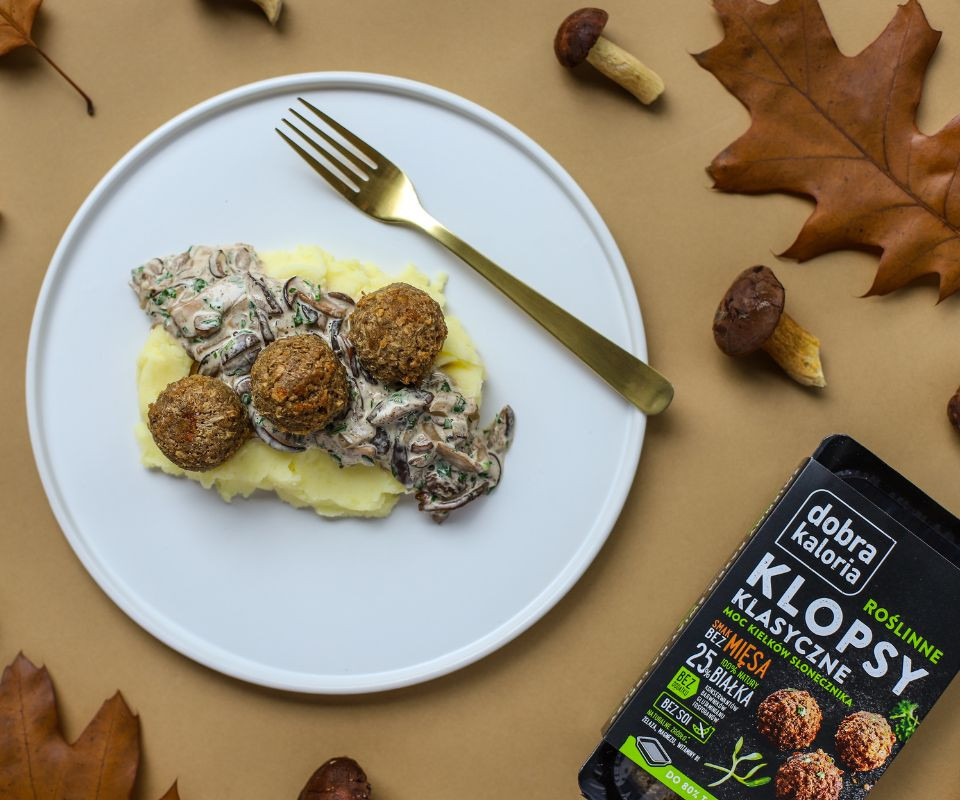 Jak przygotować roślinne klopsy klasyczne z sosem grzybowym 3 Roślinne klopsy klasyczne z sosem grzybowym krok po kroku 3